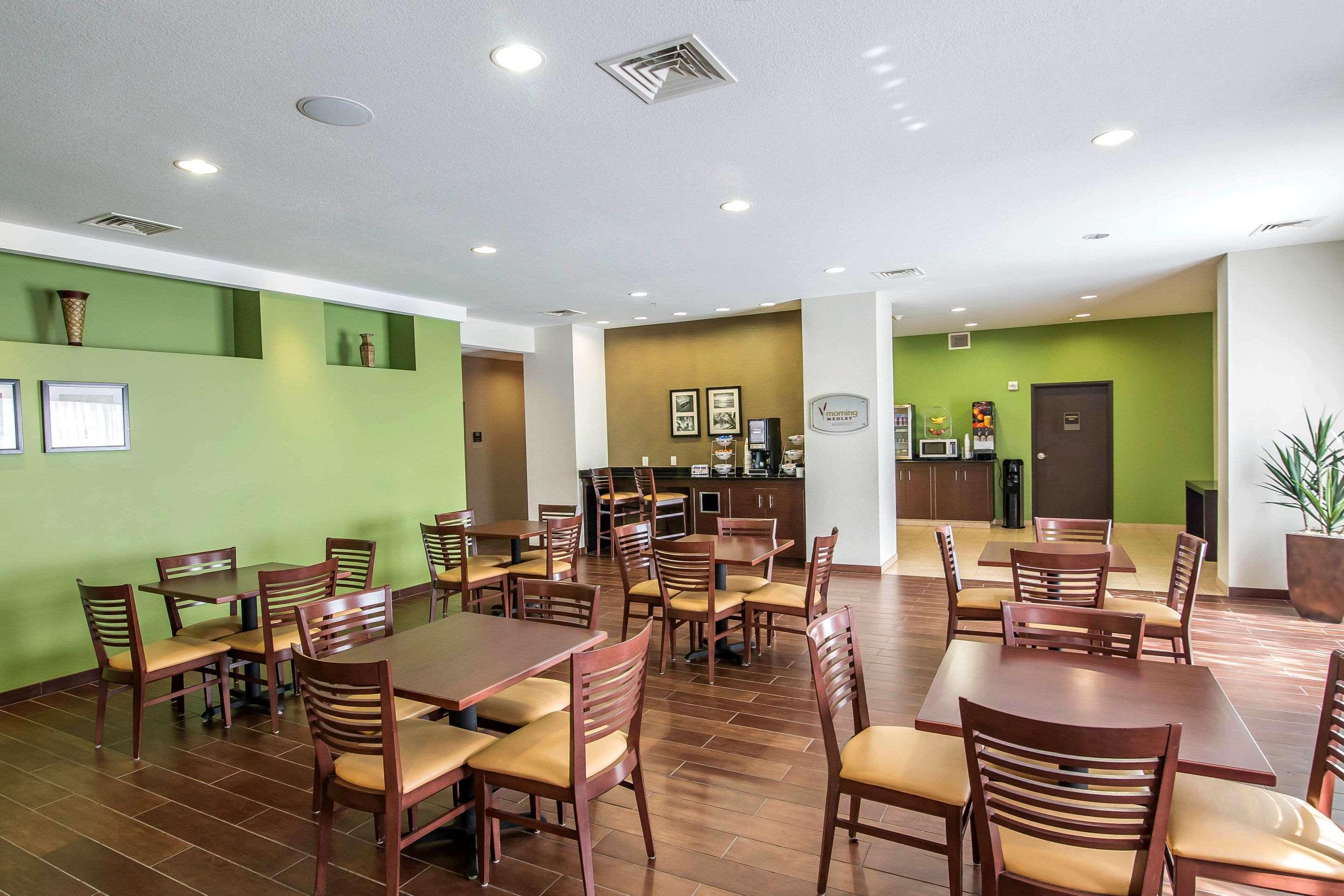 Sleep Inn & Suites Haysville Buitenkant foto