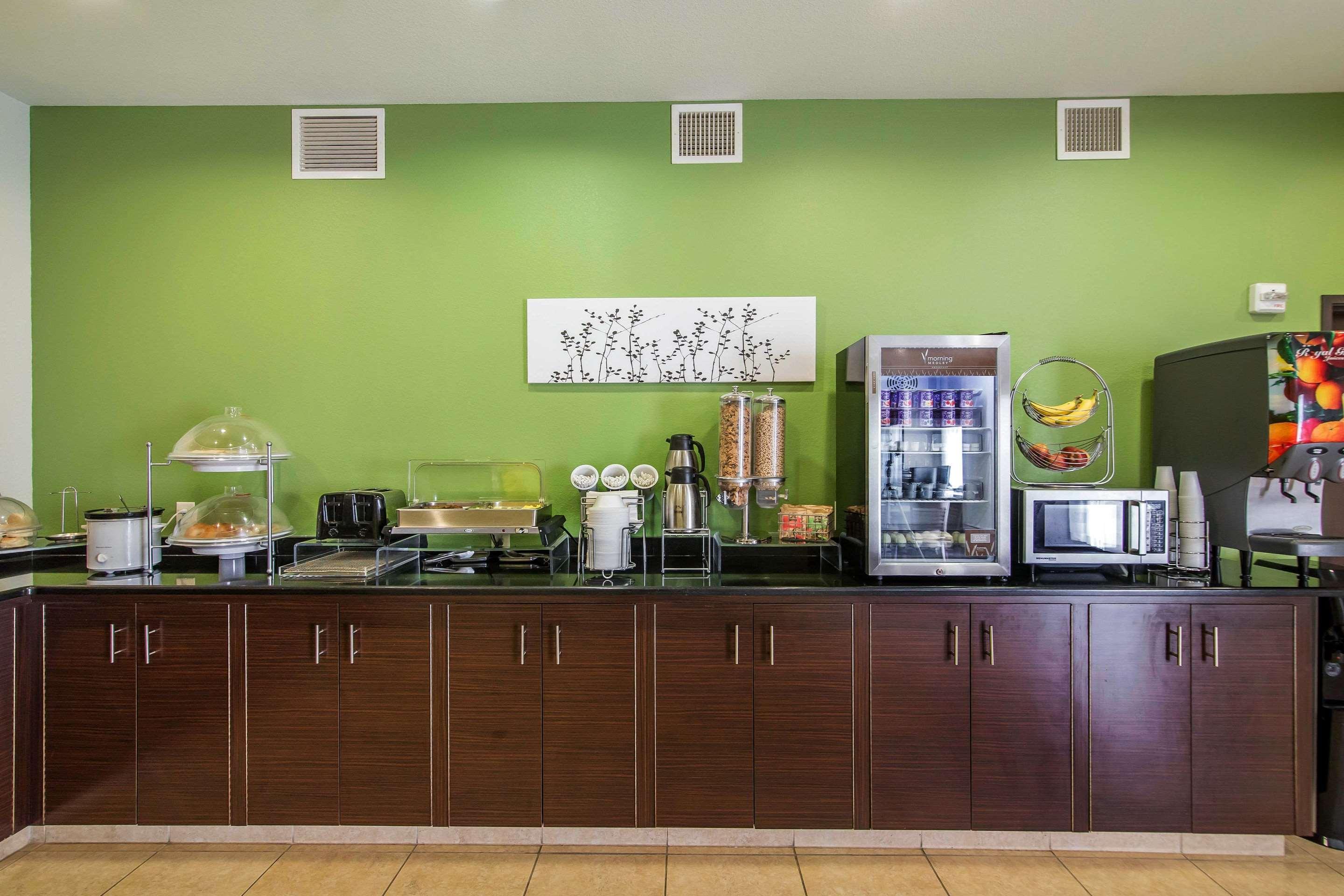 Sleep Inn & Suites Haysville Buitenkant foto
